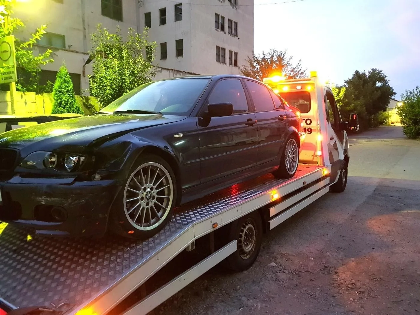 Tractari auto non stop